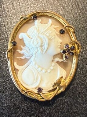 Antique Shell Cameo Brooch Gold Filled